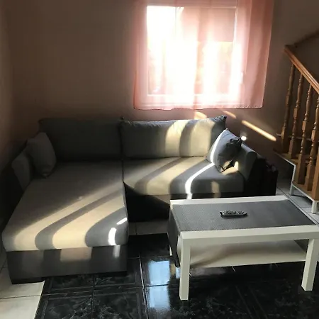 Holiday home Orsolya Nyaralohaz Balatonszarszo